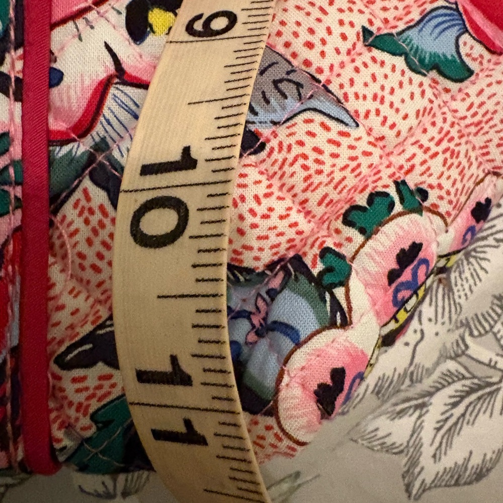 Vera Bradley Villager Tote - Picture 6 of 7